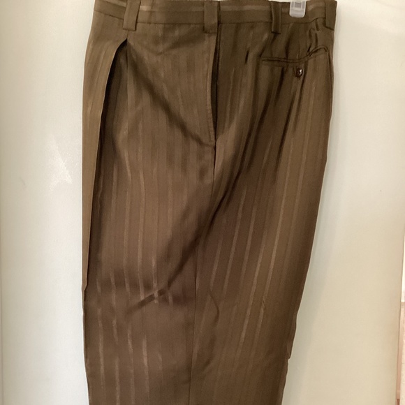 Mens Chocolate Brown 3pc Suit. - Picture 5 of 12